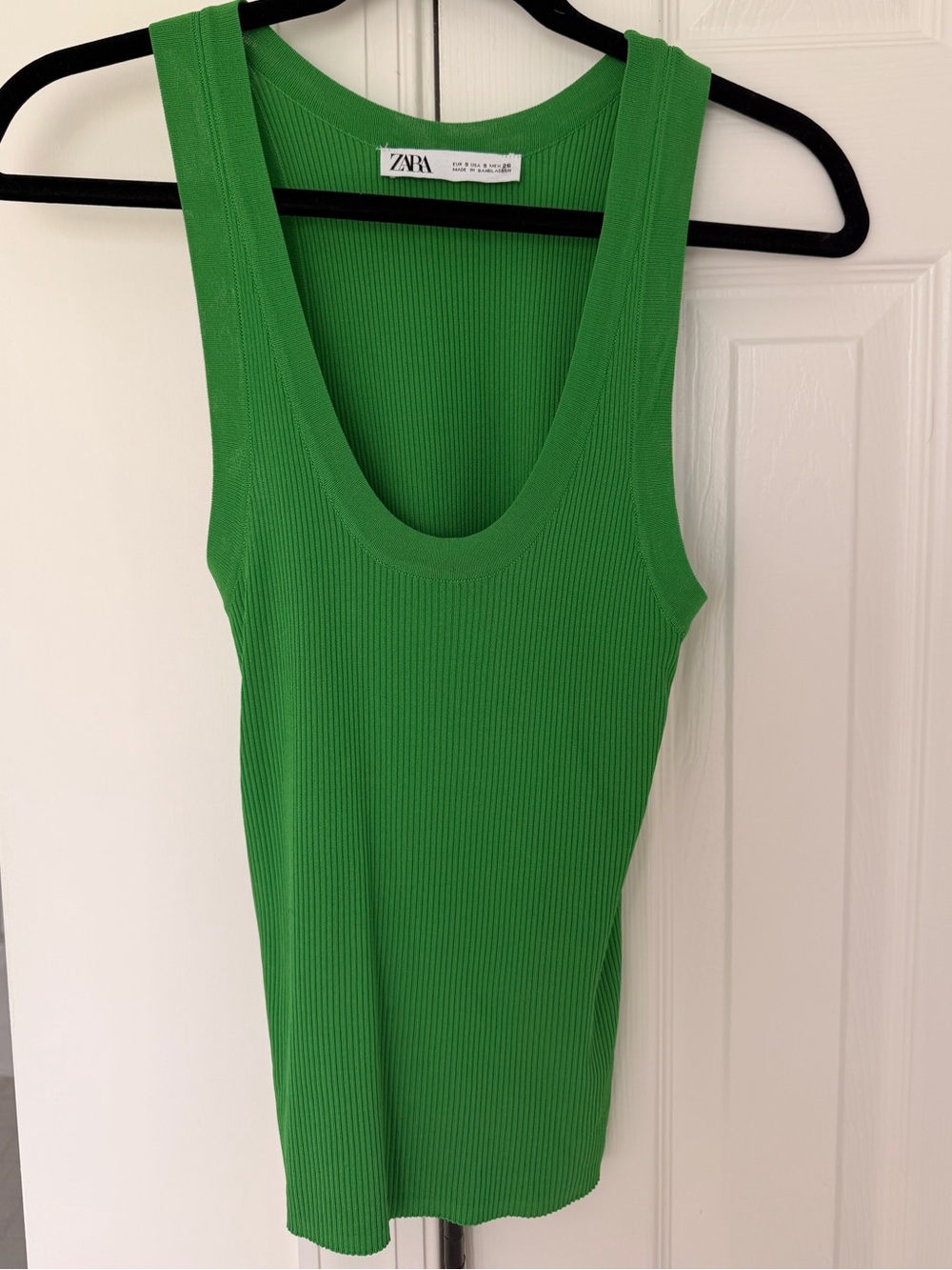 Zara Bright Green Ribbed Scoop Tank / Small